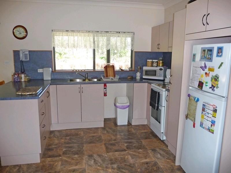 851 Wooroora Road, Ravenshoe QLD 4888