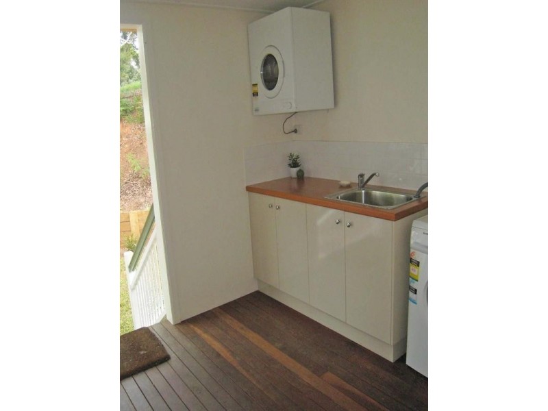 Lake Eacham QLD 4884