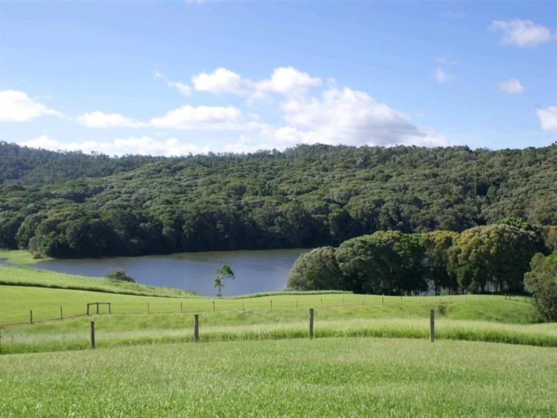 33 Halbert Close, Tinaroo QLD 4872