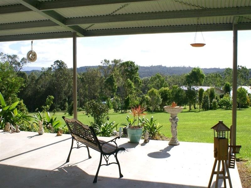 33 Halbert Close, Tinaroo QLD 4872