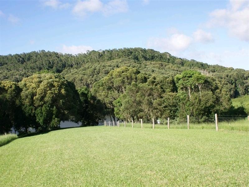 33 Halbert Close, Tinaroo QLD 4872