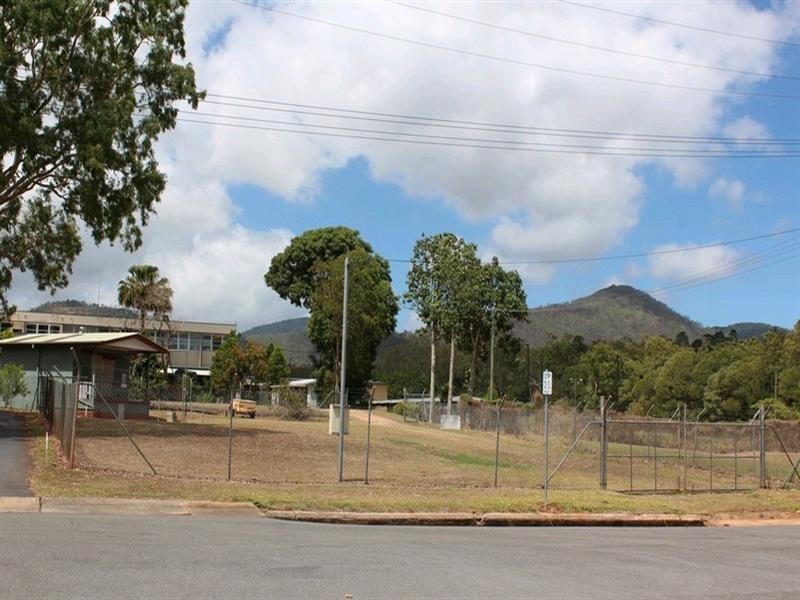 1 Vernon Street, Atherton QLD 4883