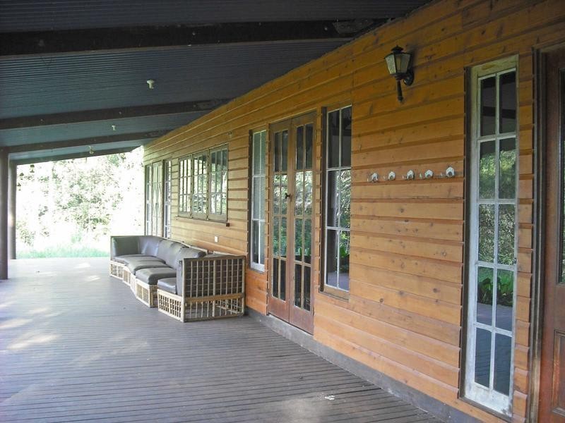 217 Winfield Road, Lake Eacham QLD 4884