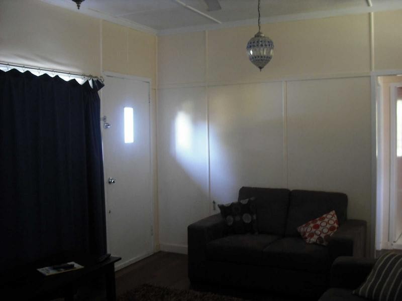 6 Robson Street, Tinaroo QLD 4872