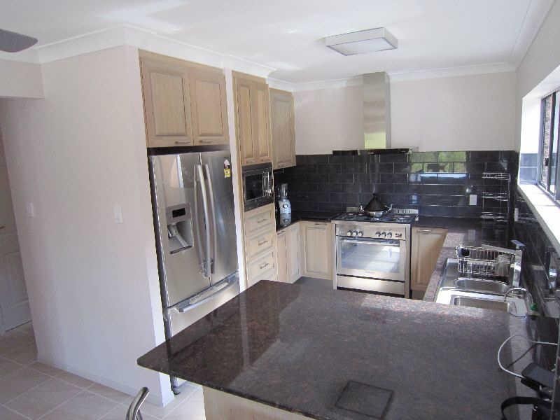 37 Bellview Drive, Ravenshoe QLD 4888