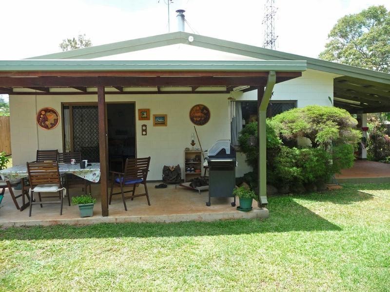 30 Tower Avenue, Atherton QLD 4883