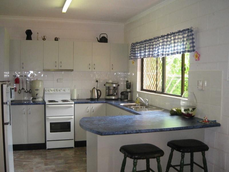 6 Hillview Circuit, Atherton QLD 4883