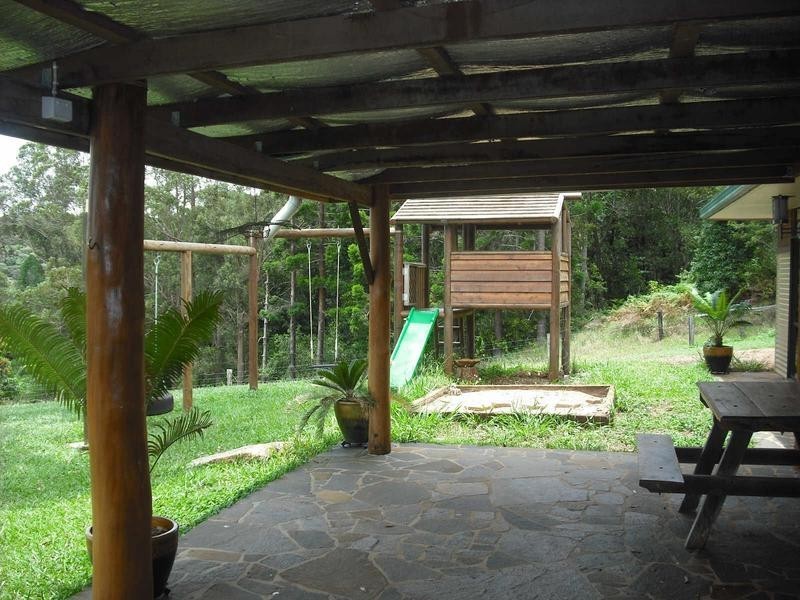 Lake Eacham QLD 4884