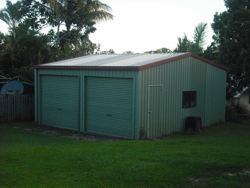 11 Church Street, Tinaroo QLD 4872