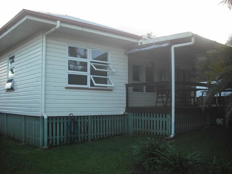 11 Church Street, Tinaroo QLD 4872