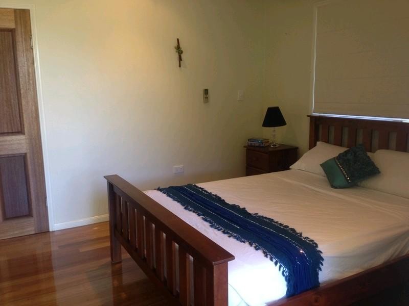 25 Rebecca Jane Parade, Kurrimine Beach QLD 4871