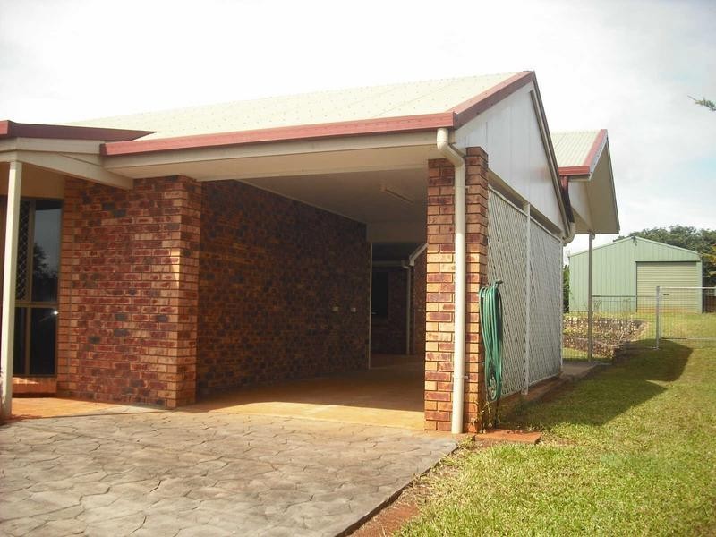 43 Tower Avenue, Atherton QLD 4883