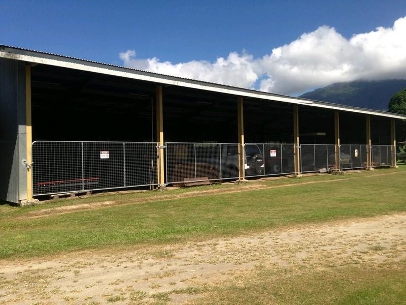 674 Syndicate Road, Mossman QLD 4873
