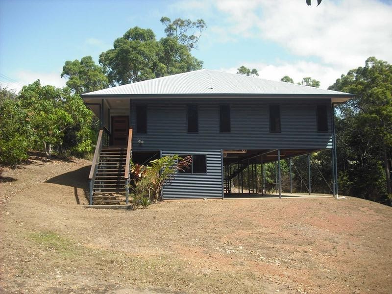 3 Bellevue Street, Tinaroo QLD 4872