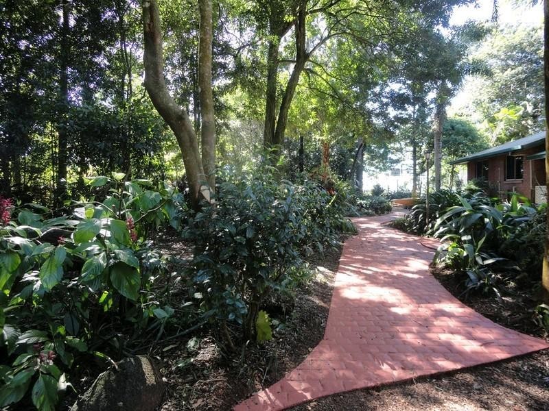 122 Hogan Road, Tarzali QLD 4885