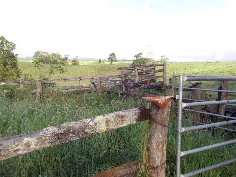 Topaz QLD 4885
