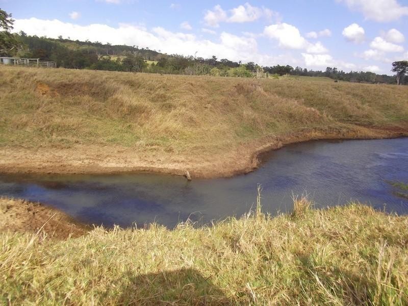 Lake Eacham QLD 4884
