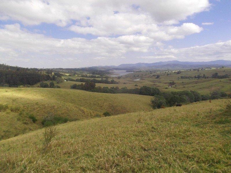 Lake Eacham QLD 4884