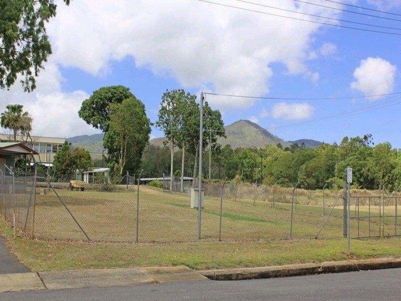 1 Vernon Street, Atherton QLD 4883