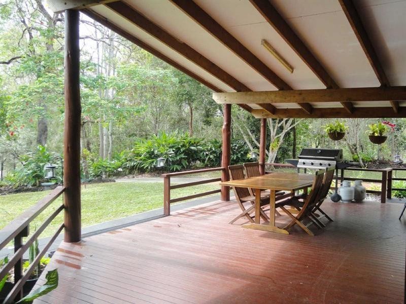 17 Wavell Drive, Tinaroo QLD 4872