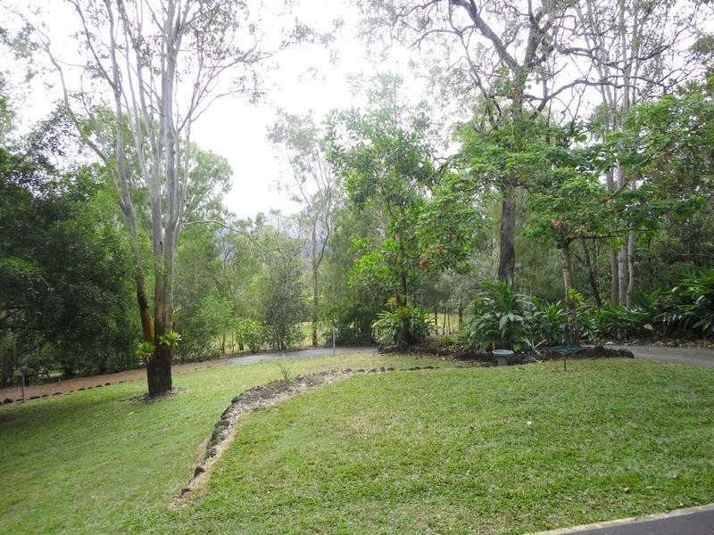 17 Wavell Drive, Tinaroo QLD 4872