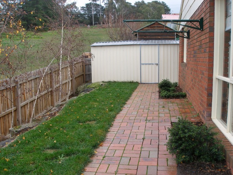 12 Kim Street, Diamond Creek VIC 3089