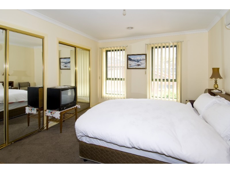 18 Old Plenty Road, South Morang VIC 3752