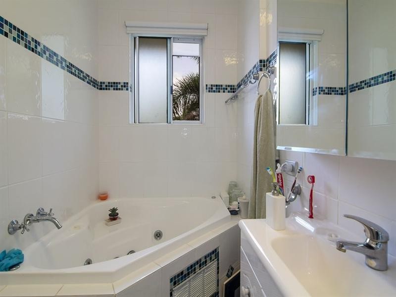 27/87 Macilwraith Street, Manoora QLD 4870