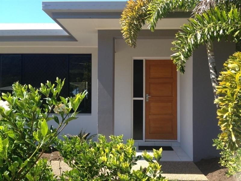 Bentley Park QLD 4869