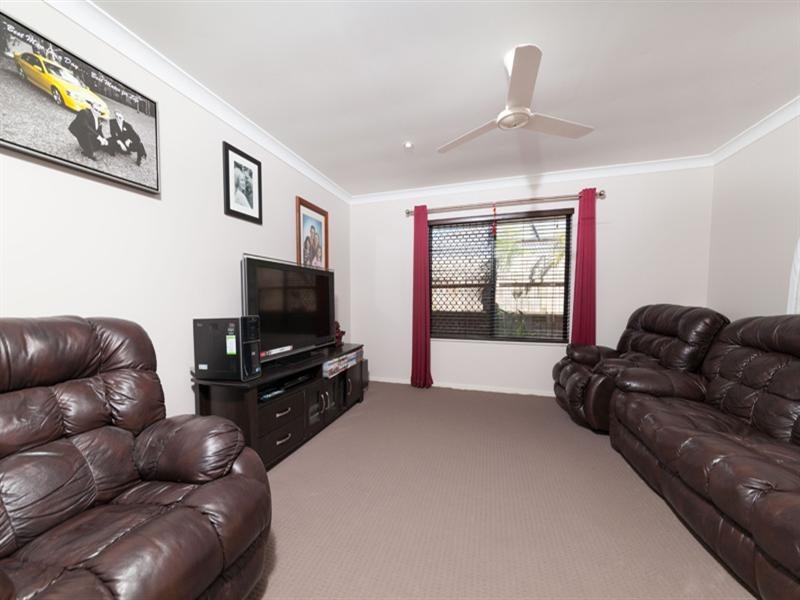 49 Timberlea Drive East, Bentley Park QLD 4869