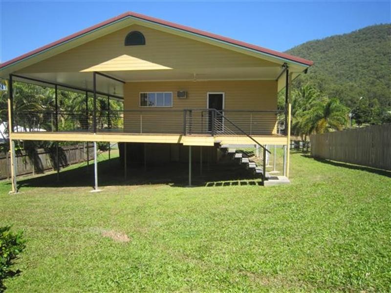 226 Dempsey Street, Gordonvale QLD 4865