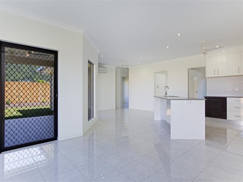 21 Muirhead Street, Gordonvale QLD 4865