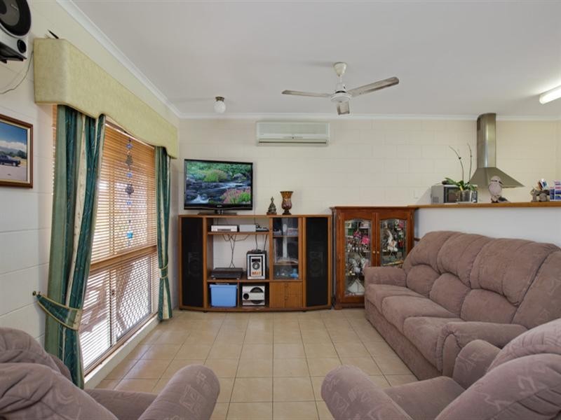 4 Fife Close, Mount Sheridan QLD 4868