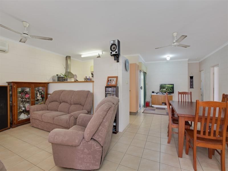 4 Fife Close, Mount Sheridan QLD 4868