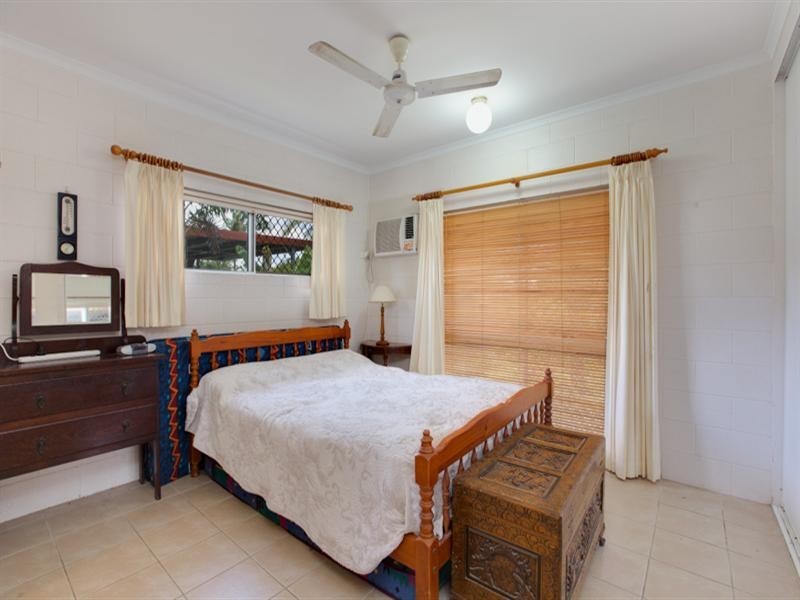 4 Fife Close, Mount Sheridan QLD 4868