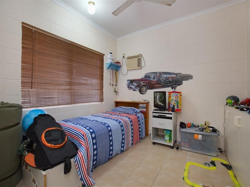 4 Fife Close, Mount Sheridan QLD 4868