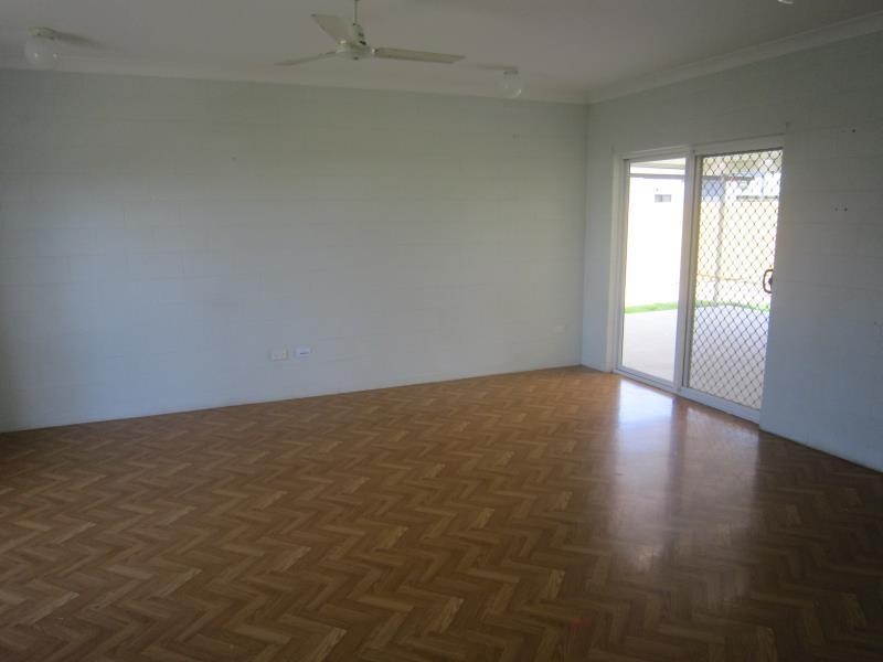 13 Otto Close, Edmonton QLD 4869