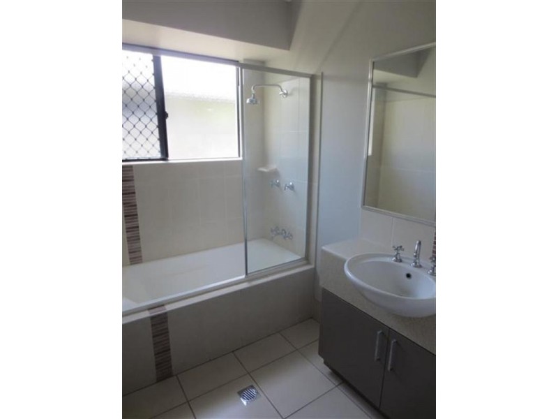 41 Timberlea Drive East, Bentley Park QLD 4869