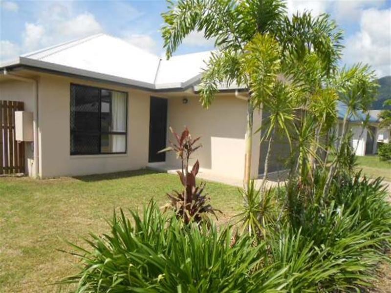 5 Colombia Street, White Rock QLD 4868