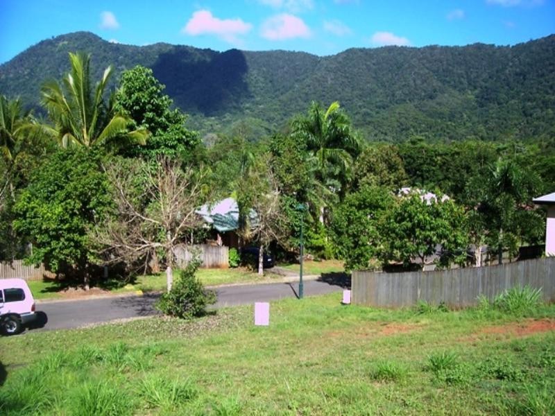 Bentley Park QLD 4869