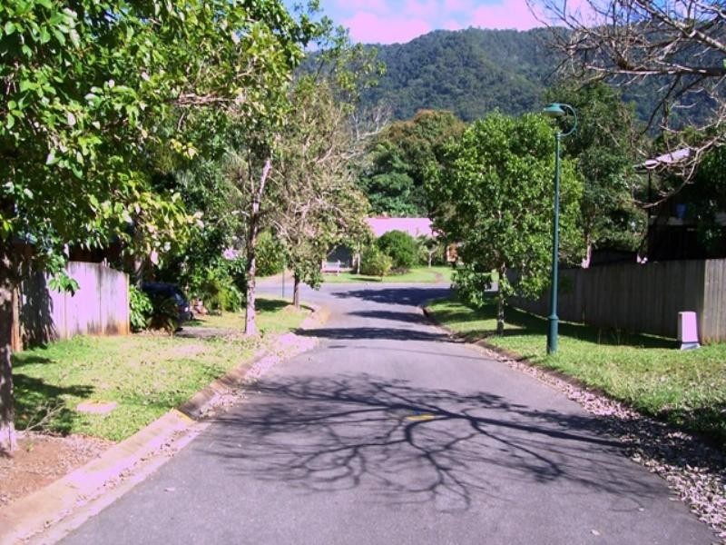 Bentley Park QLD 4869