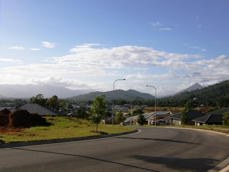 Bentley Park QLD 4869