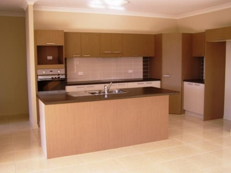 Bentley Park QLD 4869