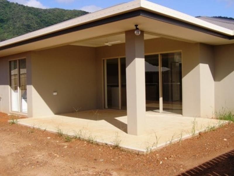 Bentley Park QLD 4869