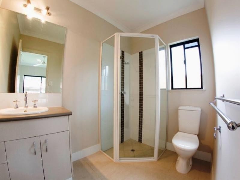 Bentley Park QLD 4869