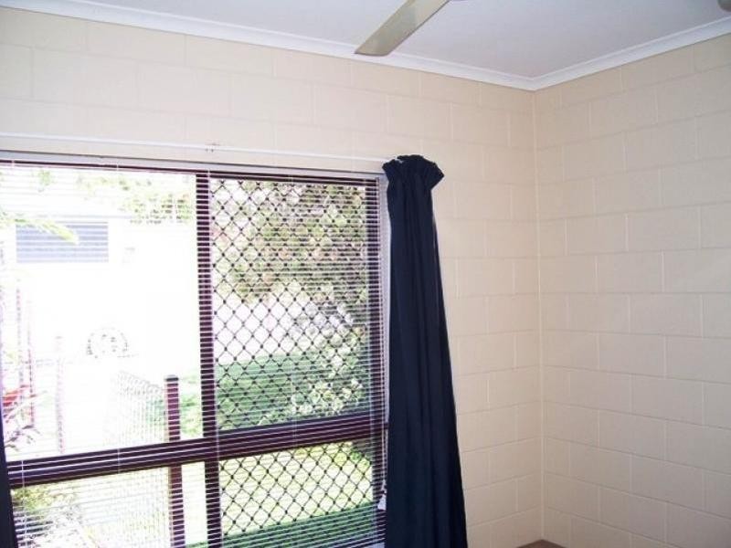 Bentley Park QLD 4869