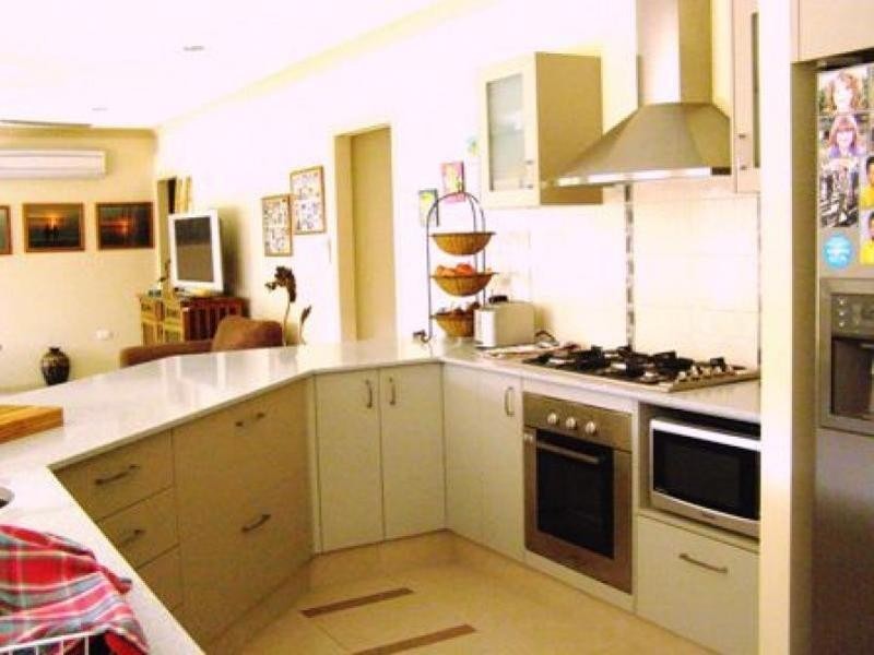 Bentley Park QLD 4869