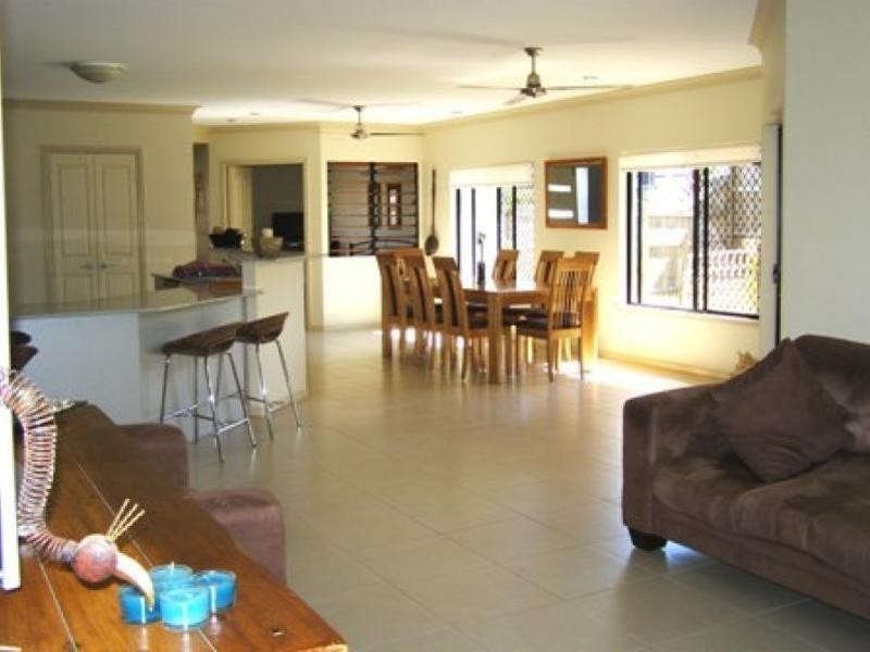 Bentley Park QLD 4869