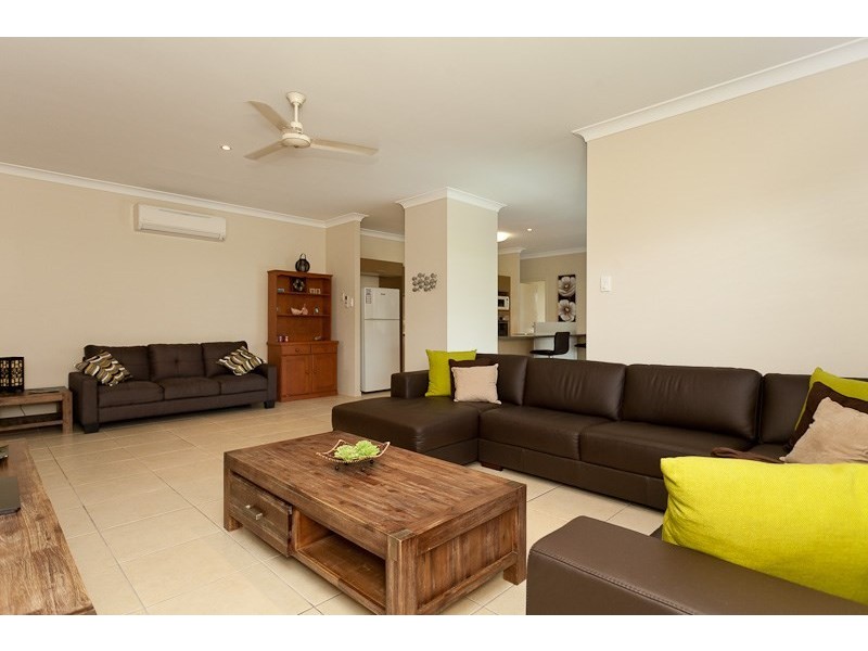 Bentley Park QLD 4869
