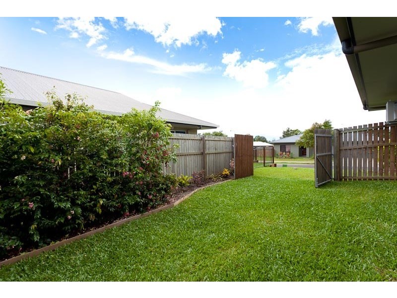 Bentley Park QLD 4869
